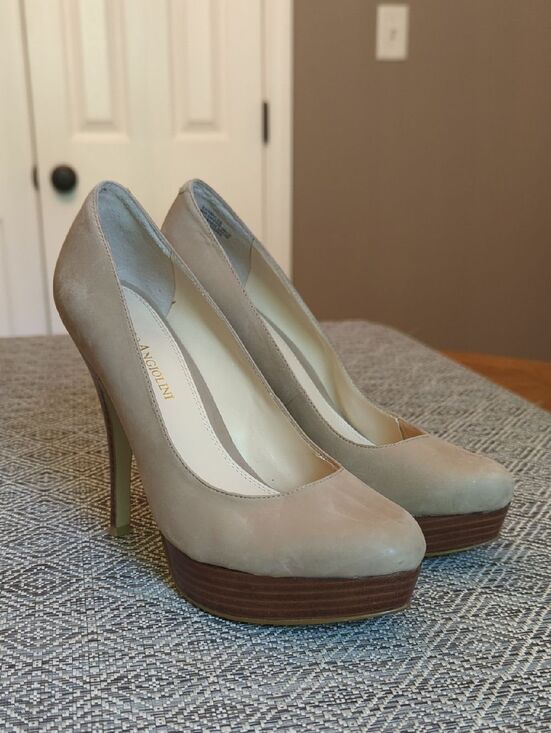 Enzo Angiolini Shoes - Enzo Angiolini Beige Taupe Tan Platform Pumps Almond Toe